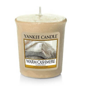 Yankee Candle Aromatická votivní svíčka Warm Cashmere 49 g